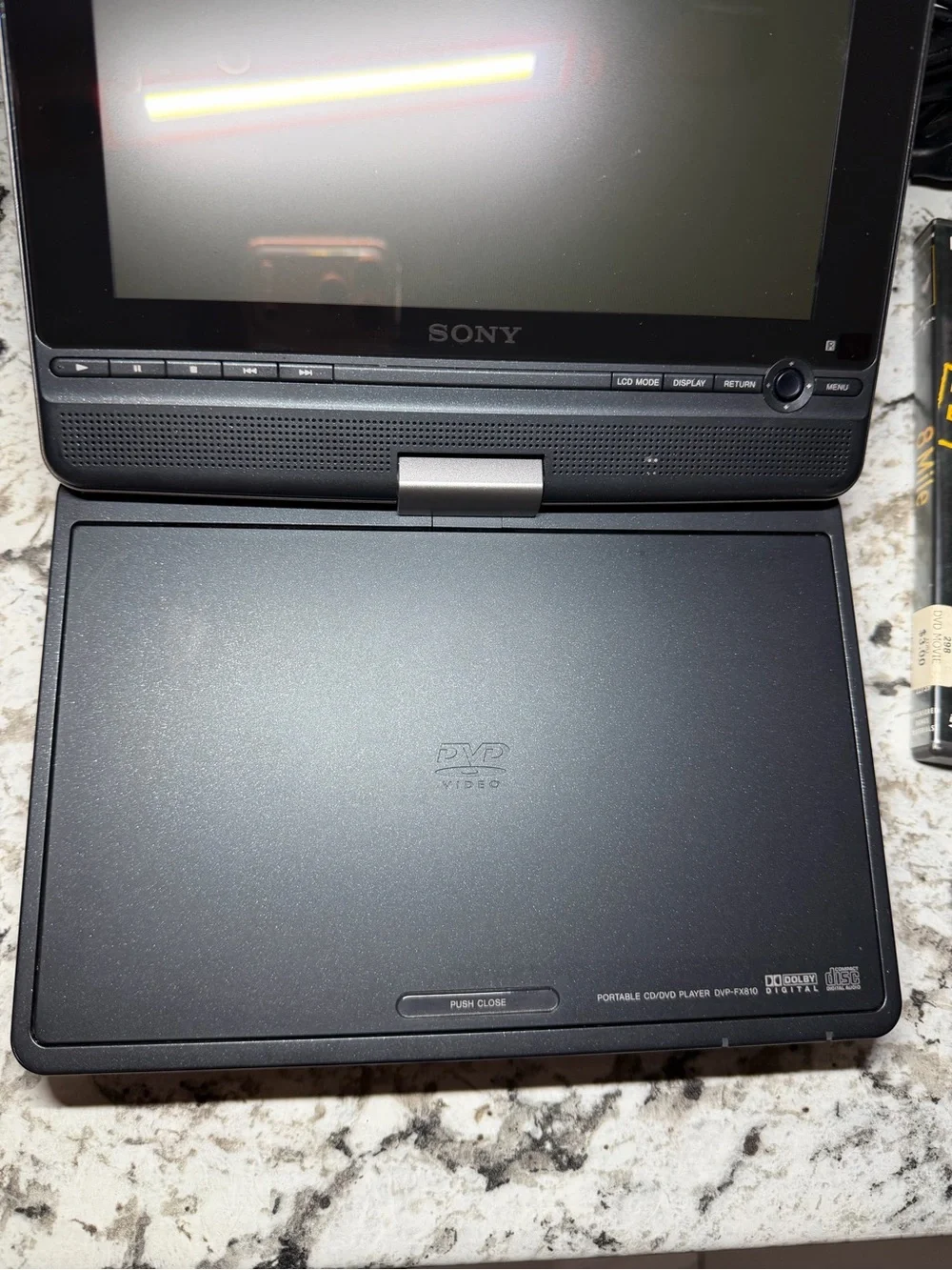 Sony DVP-FX810 Portable DVD Player